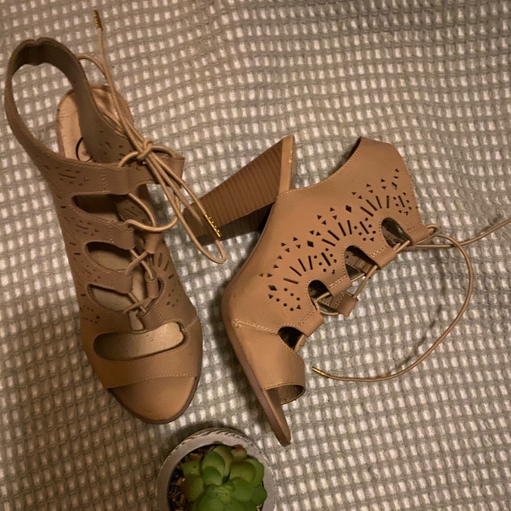 Heels wedges